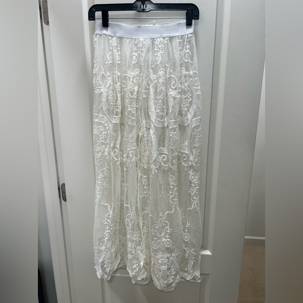 Cupshe White Embroidered Lace Maxi Cover up Skirt